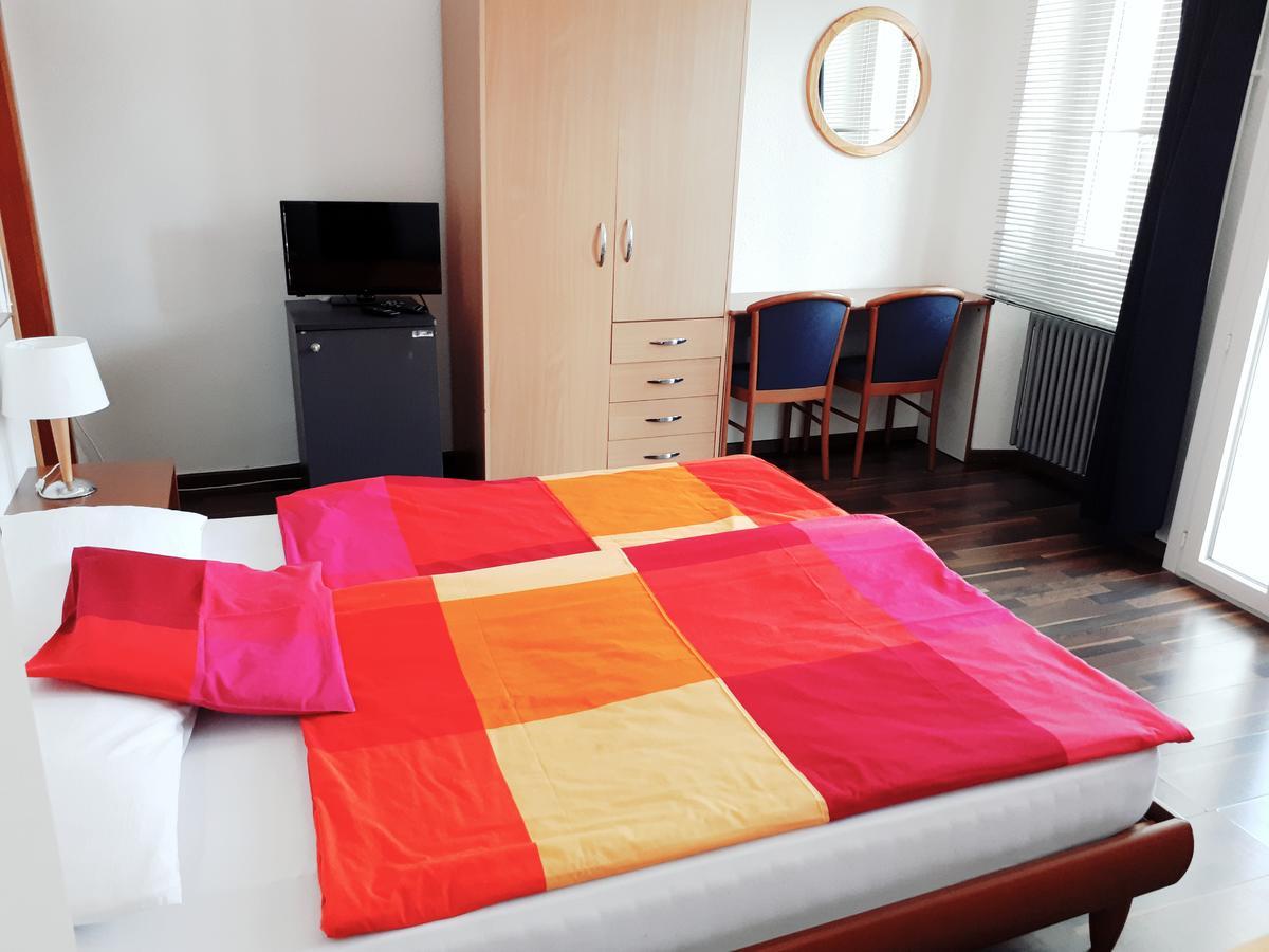 Hotel Garni Battello Мелиде Экстерьер фото